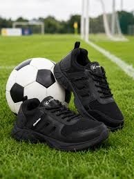 Sports shoes